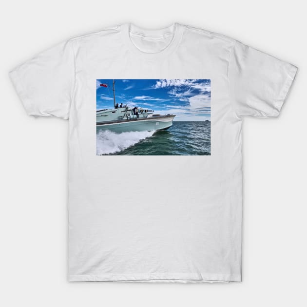 Motor gun Boat at Speed T-Shirt by richard49